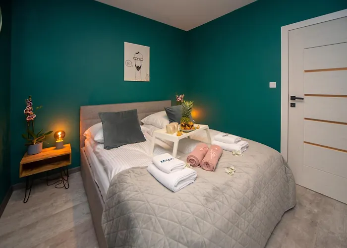 Premium 4 Apartment